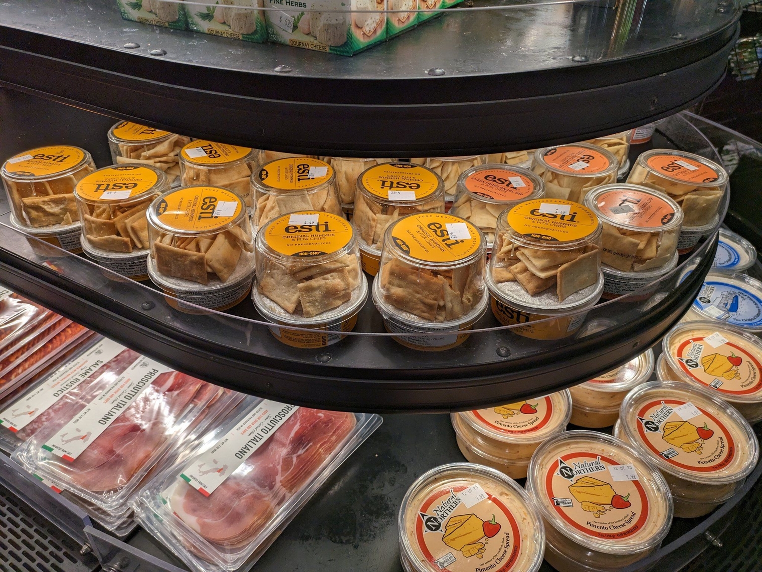 Prepackaged hummus and crackers