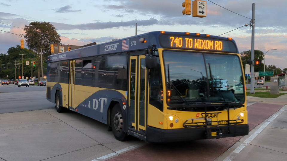 A SMART bus signed 740 to Wixom Road crosses Woodward Avenue traveling east on Tuesday, September 12th.